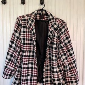 3X Houndstooth Coat, Barely Worn, Zip Closure